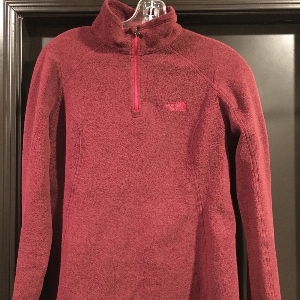 The North Face 1/3 ZIP pullover